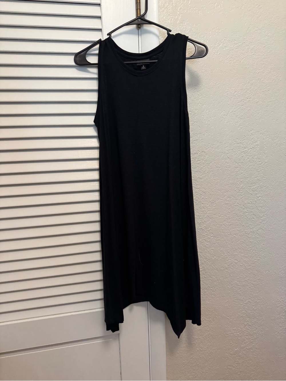Sleeveless Black Swing Dress